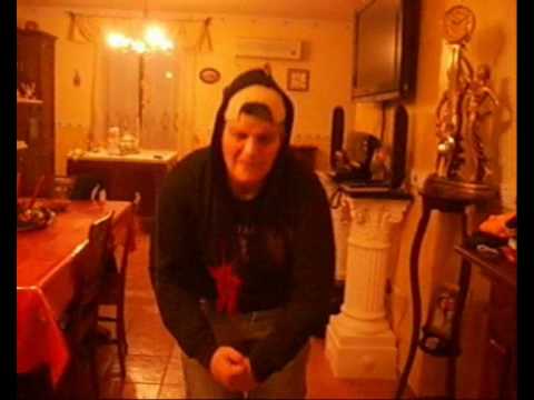 Jenny strike vs Mario Strike.  (il video piu divertente del web risate all'impazzata...)