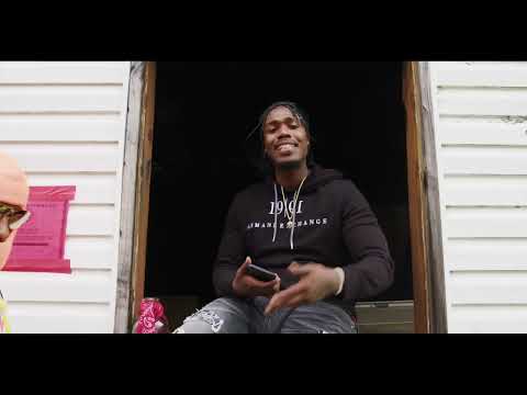 Blizzy feat Dolce -Sneak Dissin (Official Music Video)
