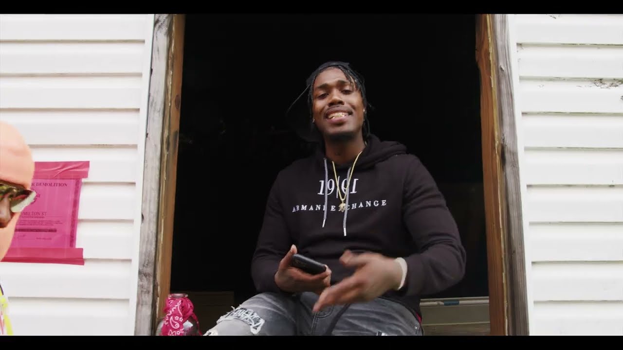 Blizzy feat Dolce -Sneak Dissin (Official Music Video)