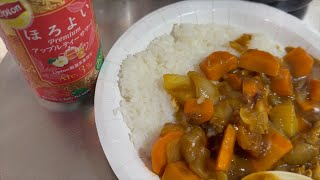 休日にカレーと酒は最高の一品や！大学生時代に食べてたメニュー紹介するわ