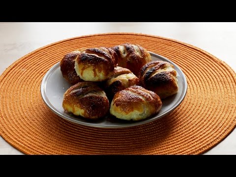 How to make Eccles Cakes