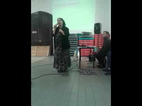 Elena Munteanu - Pana cand galeata la fantana