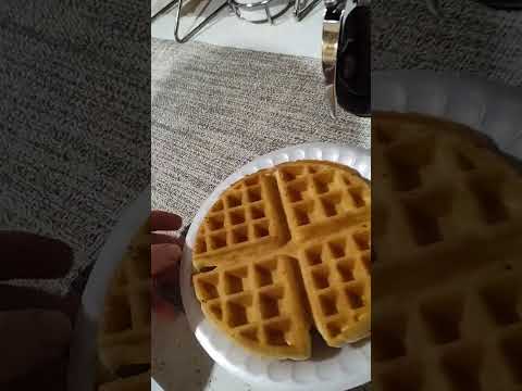 La Quinta Inn breakfast. Although, it's not "healthy". It's surprisingly good for a hotel. 4.5⭐