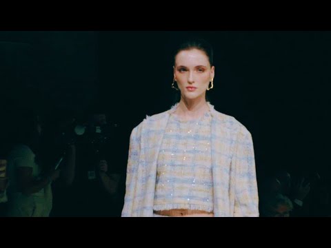 FASHION SHOW (LAURA BIAGIOTTI SPRING 2025 READY-TO-WEAR COLLECTION, SS25 | MILAN FASHION WEEK )