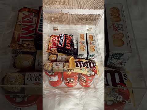 Acrylic chocolate box - talking to the moon - transition video