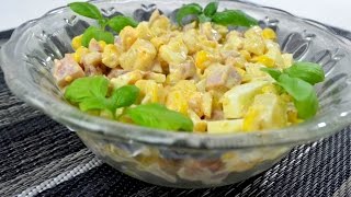 Sałatka w wędzonym kurczakiem, ananasem i jajkiem - Jak zrobić - [Smakowite Dania]