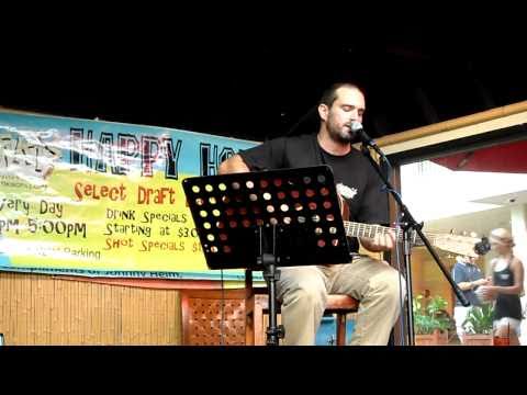 JOHNNY HELM live at Tiki's Waikiki (2010)
