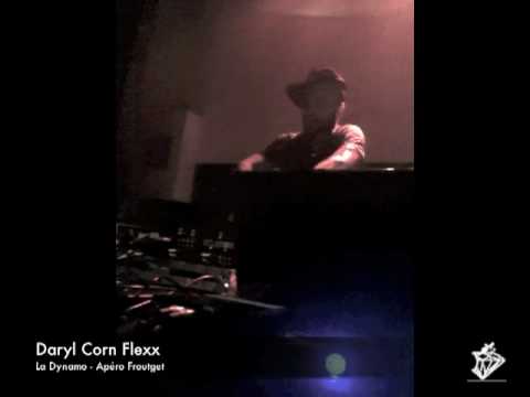 Daryl Corn Flexx - La Dynamo (live)