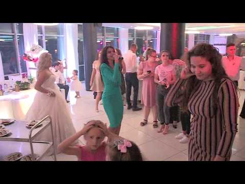 Nevres&Elvedina Svadba 31.08.2019 Muzika Azra Husarkic i Elvir Mujanovic sa bendom