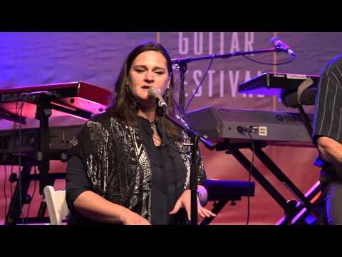 Madeleine Peyroux // "Tango Till They're Sore" (Cover) | Live at the Crown 2015