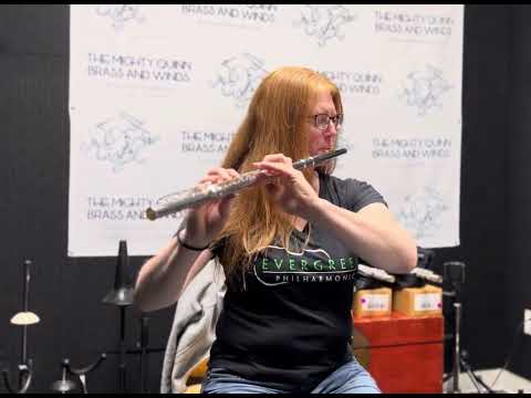 Yamaha Model YFL-382H/LPGP Intermediate Flute with Silver Head