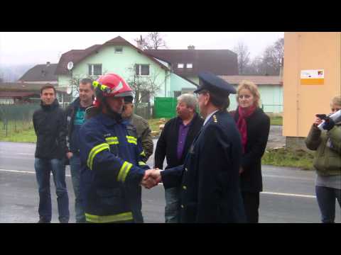 Předání nové CAS v SDH Petrov nad Desnou - 12.12.2013