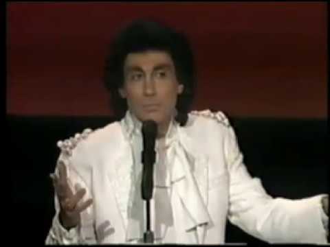 Dino Kartsonakis plays My Tribute Medley