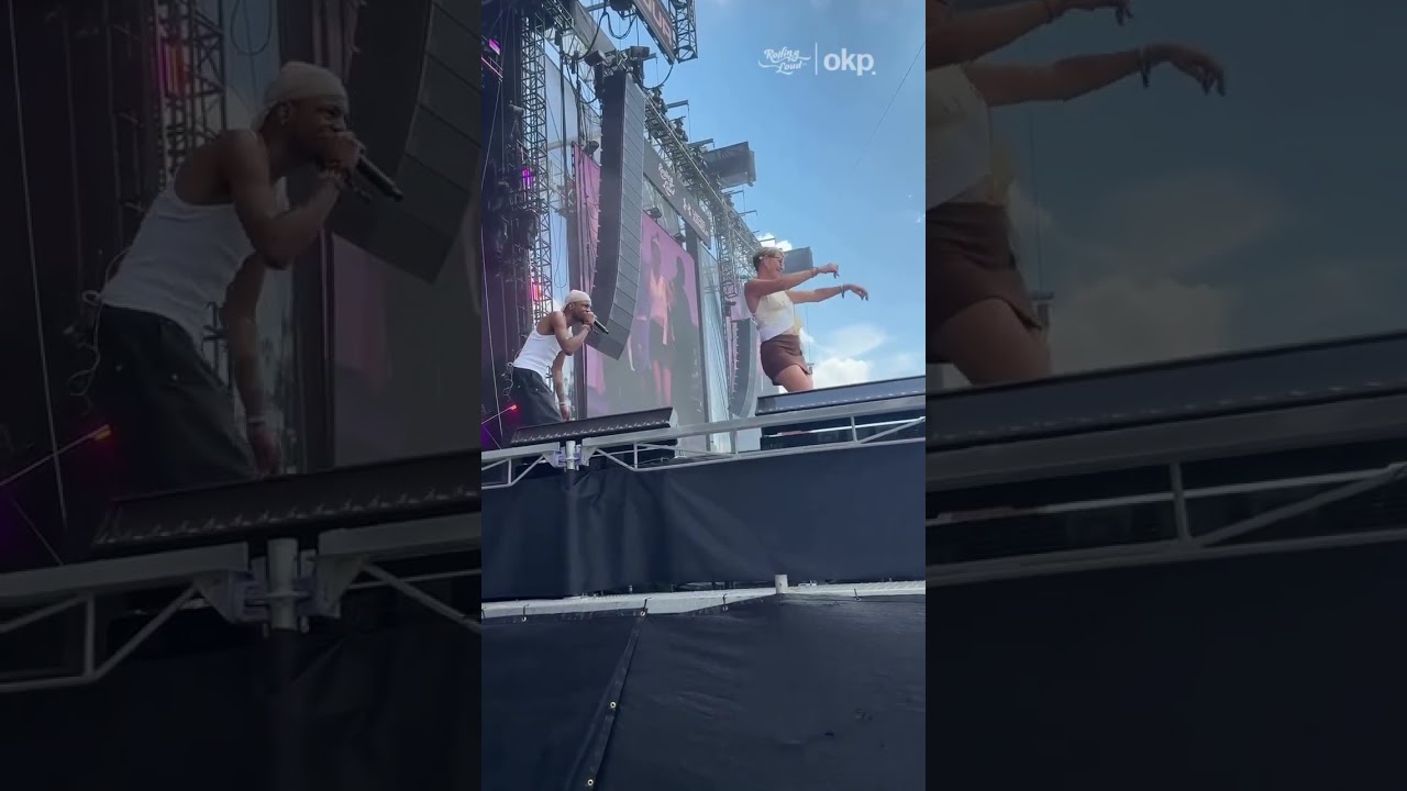 #ChowLee brings a fan on stage at #RollingLoud 😅 👀 #trending