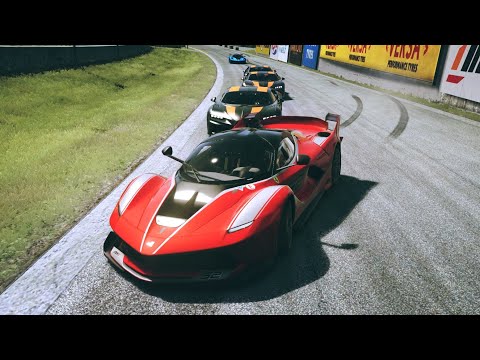 Bugatti Chiron Super Sport 300+ vs Ferrari FXX-K at Old Spa