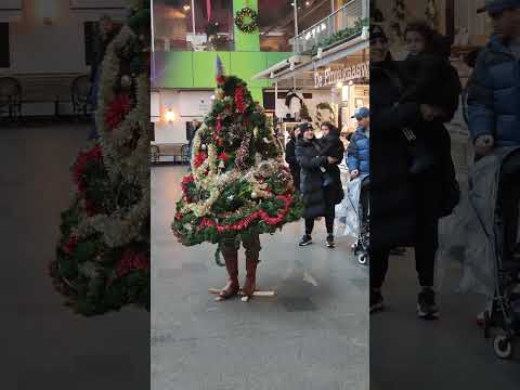 Thumbnail for Walking Christmas tree in Rotterdam