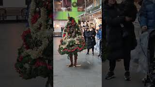 Walking Christmas tree in Rotterdam