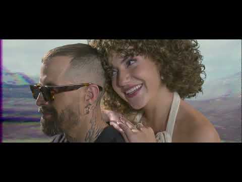 Video thumbnail for Bolerito (Remix)