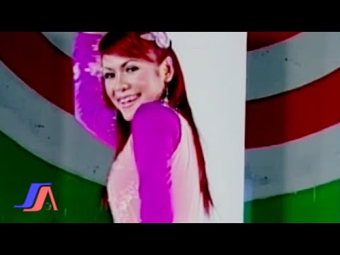 Erni Ardita - Cinta Anak Kampung  (Official Music Video)