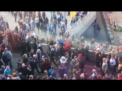 Arsenal vs Man City Fans FIGHTING Outside WEMBLEY STADIUM!!  Football Fights