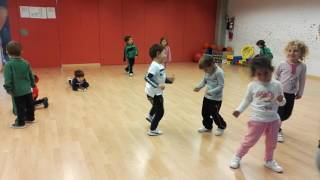 TODO EL MUNDO EN ESTA FIESTA...