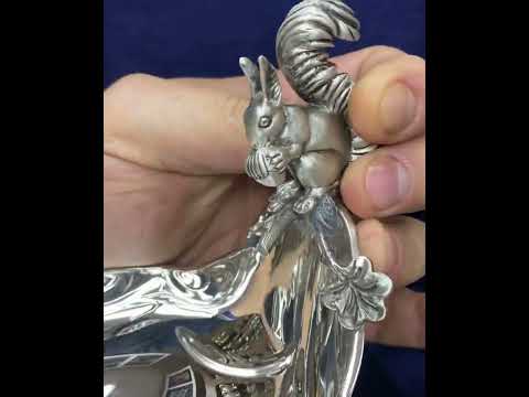 Удивительно красивая конфетница Белочка, КФ219б