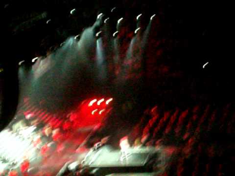 Cher Lloyd- The Clapping Song/ Get Your Freak On 12/03/11 :)