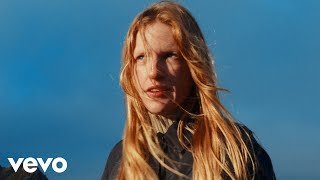 Audrey Hobert - Phoebe