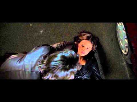 VA: Rose and Dimitri #1 | "Handcuffs? There's got to be a compliment in there somewhere."