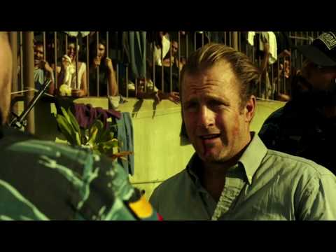 Hawaii Five 0 5x18 Danny Attacked in Colombian Prison