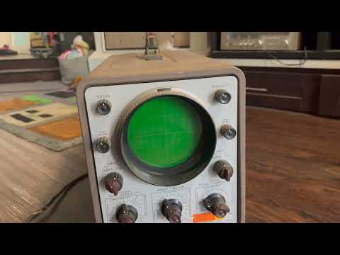 Vintage HP Hewlett Packard 130A Oscilloscope