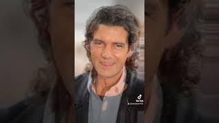 Download lagu Antonio banderas mp3 Download lagu Antonio banderas mp3