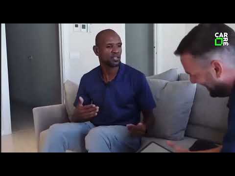 T’es obligé d’applaudir meme