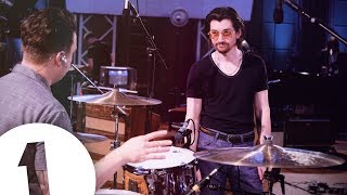 Arctic Monkeys – I Bet You Look Good On The Dancefloor live at Maida Vale