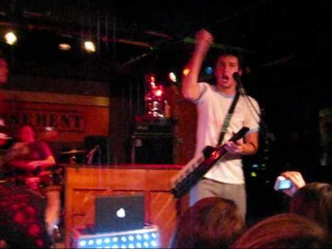 Twenty One Pilots - Slowtown Live @ The Basement 1-28-11