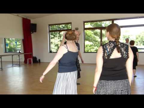 The Nut - J24 2c/4c lw - RSCDS Bk. 1