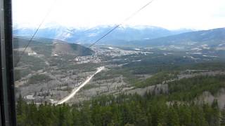 preview picture of video 'Jasper National Park Sky Tram Going Up...'