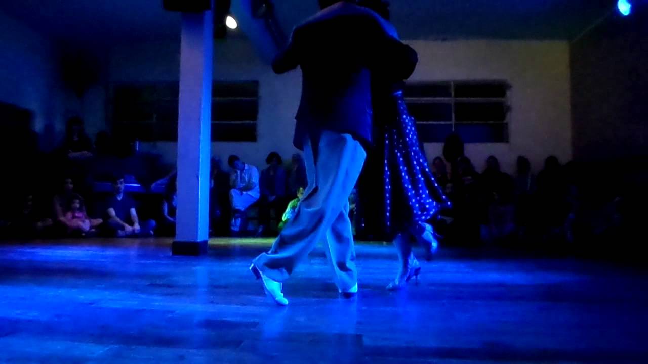 Jose Halfon y Virginia Cutillo: " Garua"  2/4 en DNI ( 2014)