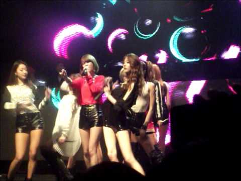 130508 나인뮤지스 (Nine Muses) '와일드' 쇼케이스 - Who R U