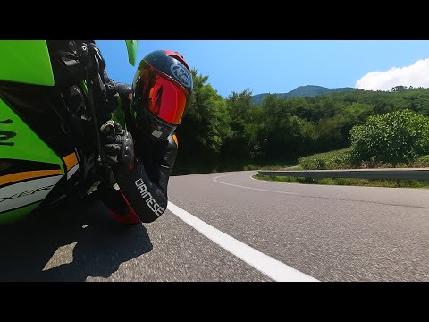 2025 Ninja ZX6R PUSHING HARD