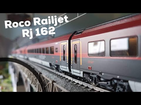 Roco Railjet ÖBB mit Railjet Taurus 1116 220