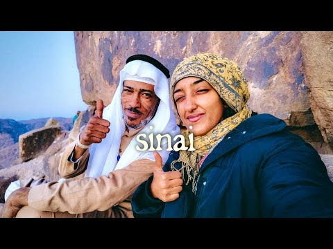 I CLIMBED MOUNT SINAI AT 1AM!! (the most spiritual night of my life)