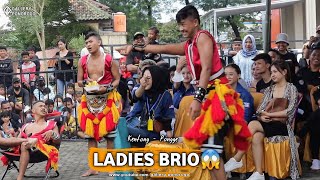 Download lagu KENTONG PONGGE DAPAT KODE CINTA LADIES CANTIK HONDA BRIO - Atraksi Bujang Ganong mp3