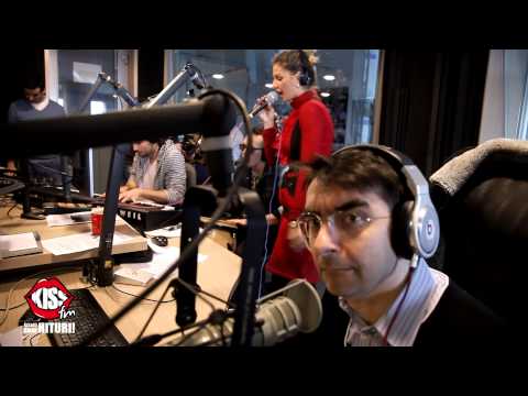 Andreea Banica feat. What's Up - In Lipsa Ta Live la Kiss FM