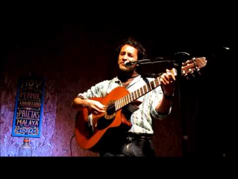 Volver A Los 18 - Angelo Escobar