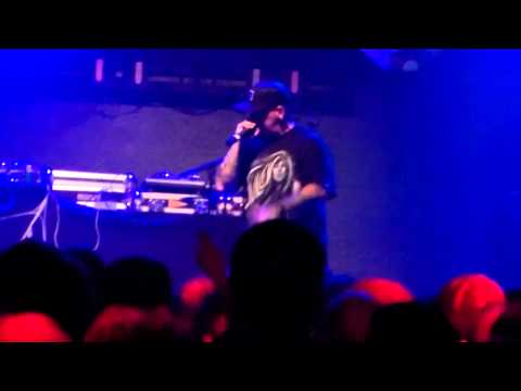 12. Delinquent Habits "Huero Loco" - Freestyle En Chile (01/11/03)...