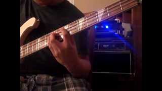 Rickenbacker Bass with mute and pick (1:11 lick)