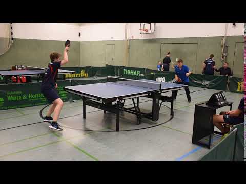 Luis Jüngst ( 1. Jungen  ) - Jannes Gücker ( TuS Elsoff )  am 30.10.2019: 2:11, 11:5, 9:11, 9:11