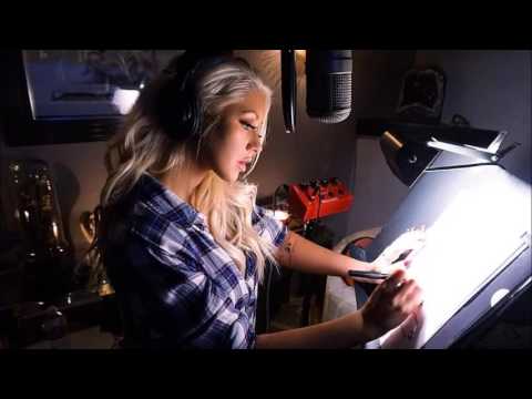 Christina Aguilera - Hidden phrased Eb5s in 