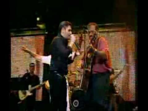 גד אלבז בהופעה חיה בקיסריה - אני נשבע לך Gad Elbaz Live In Caesarea - Ani Nishba Lach